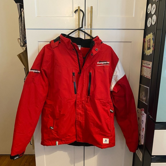 Husqvarna Motorcycle Gotland Red Jacket Multi Pocket detachable Hood moto Riding - Picture 16 of 16